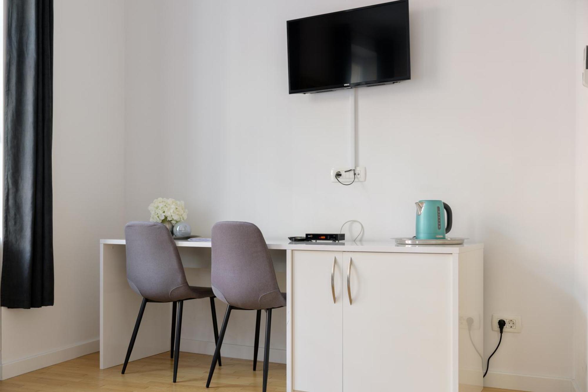 Niva Rooms & Studio Apartment 萨格勒布 外观 照片