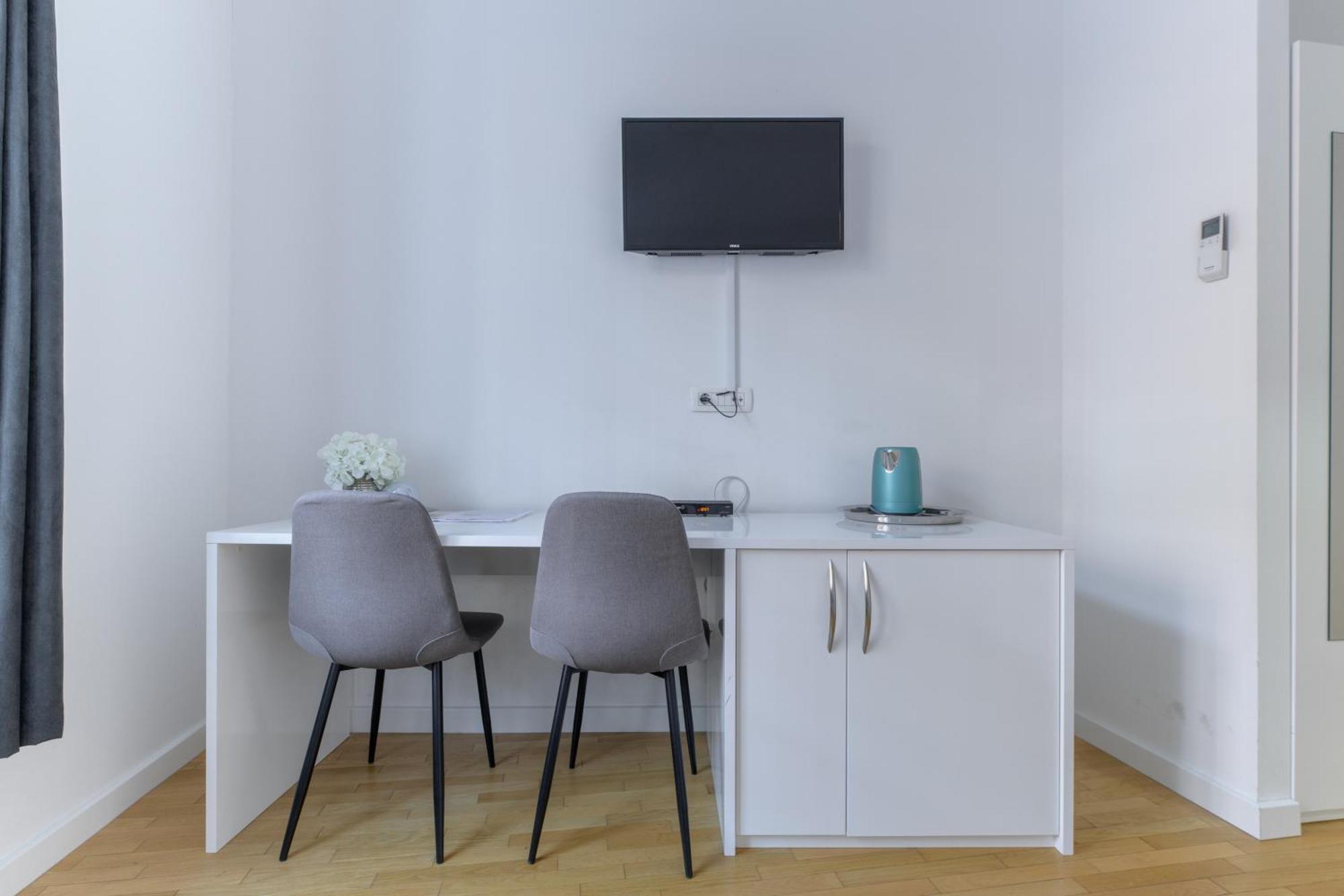 Niva Rooms & Studio Apartment 萨格勒布 外观 照片